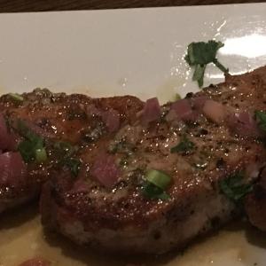 Pork loin chops (boneless) 